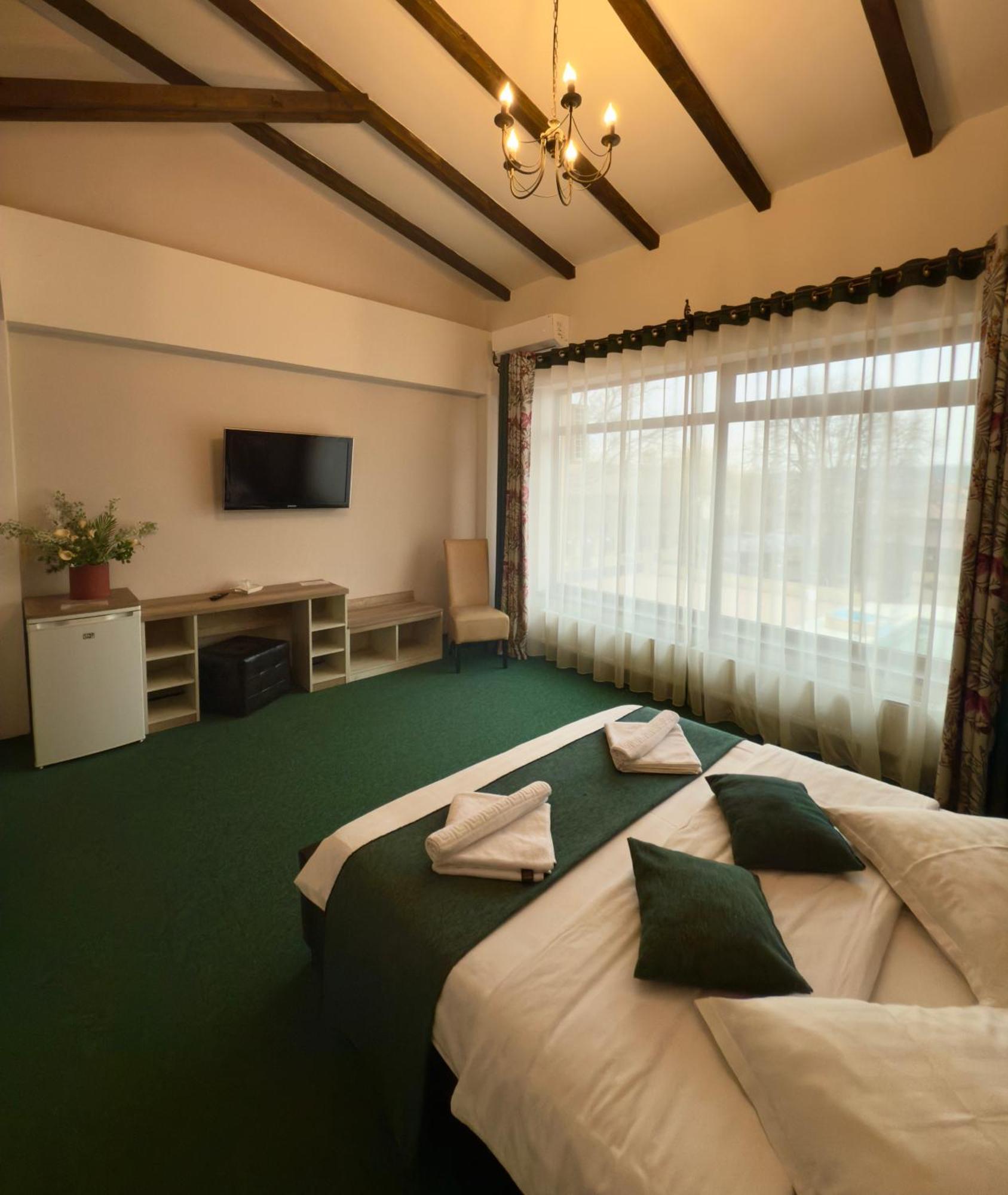 Green Garden Resort Odobest Kültér fotó